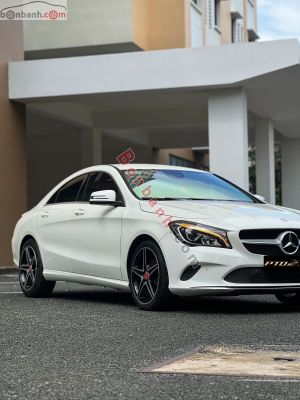 Xe Mercedes Benz CLA 200 2018