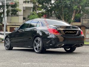 Xe Mercedes Benz C300 AMG 2017