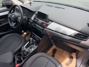 Xe BMW 218i Gran Tourer 2017