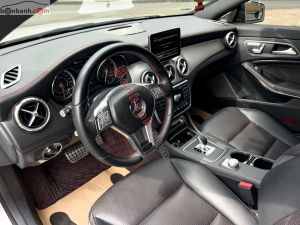 Xe Mercedes Benz CLA 45 AMG 4Matic 2015