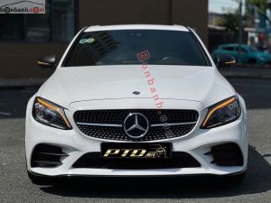 Xe Mercedes Benz C300 AMG 2020