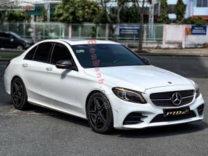 Xe Mercedes Benz C300 AMG 2020