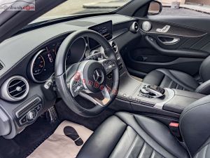 Xe Mercedes Benz C300 AMG 2020