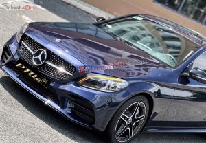 Xe Mercedes Benz C300 AMG 2020