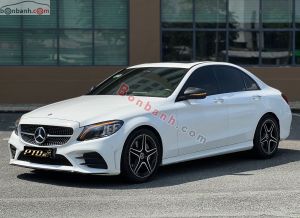 Xe Mercedes Benz C300 AMG 2020