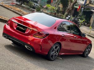 Xe Mercedes Benz C300 AMG 2020