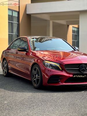 Xe Mercedes Benz C300 AMG 2020