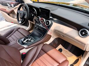 Xe Mercedes Benz GLC 300 4Matic 2018