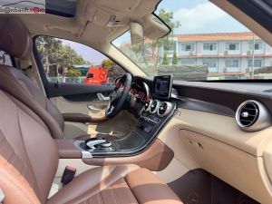 Xe Mercedes Benz GLC 300 4Matic 2018