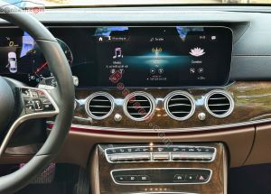 Xe Mercedes Benz E200 Exclusive 2022