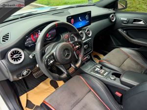 Xe Mercedes Benz A45 AMG 2015