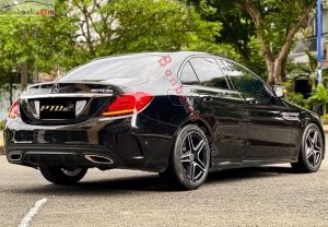 Xe Mercedes Benz C300 AMG 2021
