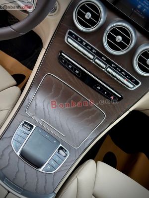 Xe Mercedes Benz GLC 200 4Matic 2022
