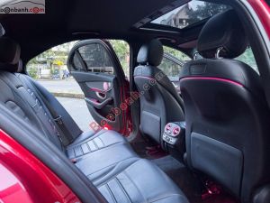 Xe Mercedes Benz C300 AMG 2019
