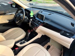 Xe BMW X1 sDrive18i 2017