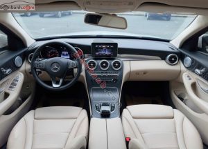 Xe Mercedes Benz C200 2019