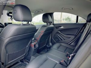 Xe Mercedes Benz CLA 200 2018