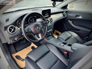 Xe Mercedes Benz CLA 200 2018
