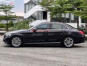 Xe Mercedes Benz C200 2019