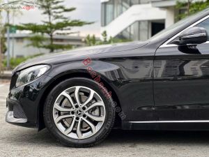 Xe Mercedes Benz C200 2019