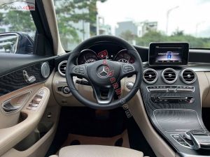 Xe Mercedes Benz C200 2019