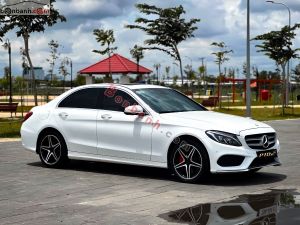 Xe Mercedes Benz C300 AMG 2017