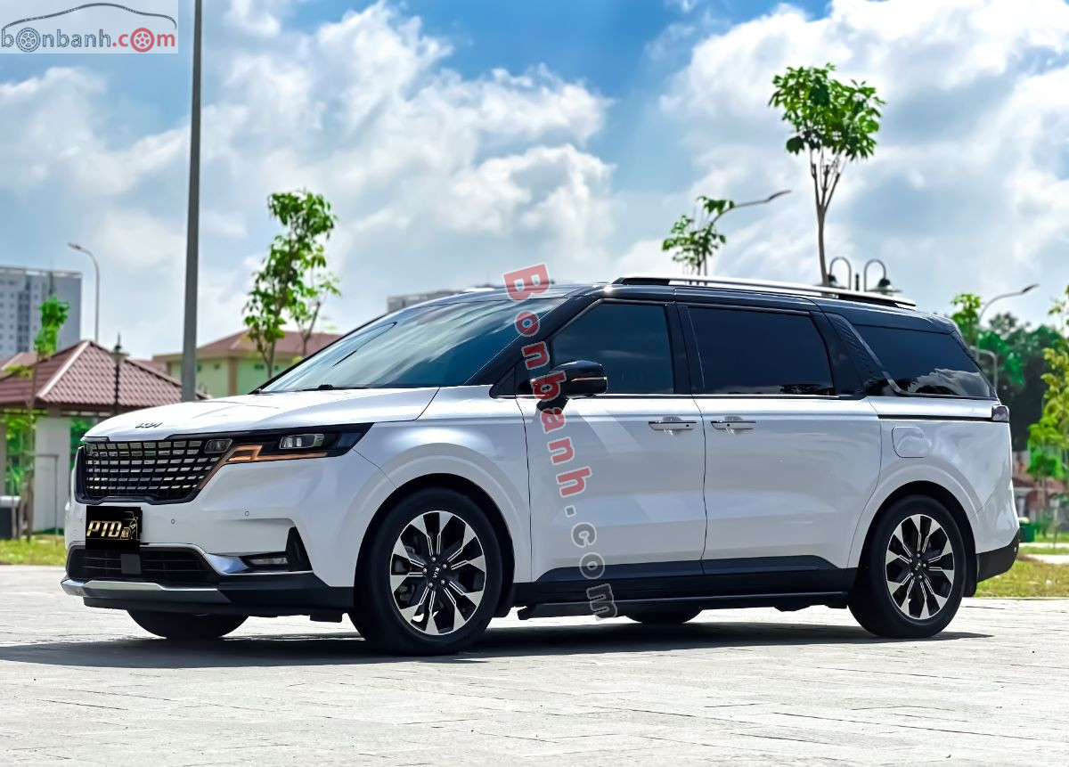 Kia Carnival Signature 2.2D 2022