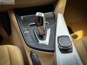 Xe BMW 320i 2017