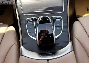 Xe Mercedes Benz C200 2018