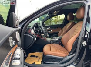Xe Mercedes Benz C300 AMG 2020