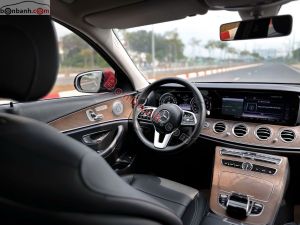 Xe Mercedes Benz E200 2019