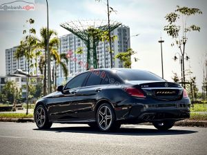 Xe Mercedes Benz C300 AMG 2019