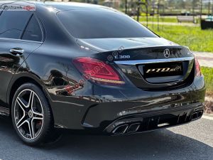 Xe Mercedes Benz C300 AMG 2019