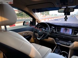 Xe Kia Sedona 2.2 DAT Luxury 2021