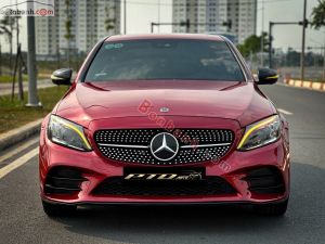 Xe Mercedes Benz C300 AMG 2019
