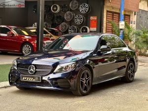 Xe Mercedes Benz C300 AMG 2019