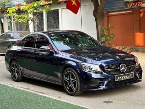 Xe Mercedes Benz C300 AMG 2019