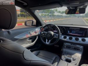 Xe Mercedes Benz E200 Sport 2019