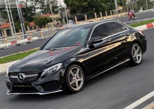Xe Mercedes Benz C300 AMG 2016