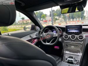Xe Mercedes Benz C300 AMG 2016