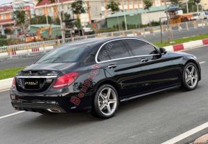 Xe Mercedes Benz C300 AMG 2016