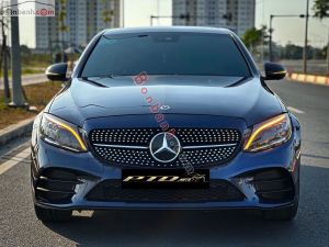 Xe Mercedes Benz C300 AMG 2019