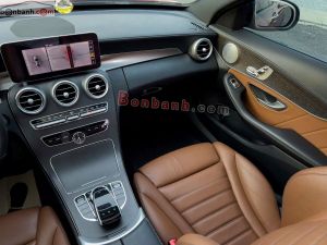 Xe Mercedes Benz C300 AMG 2018