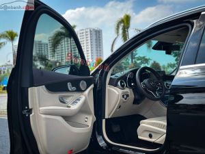 Xe Mercedes Benz GLC 300 4Matic 2021